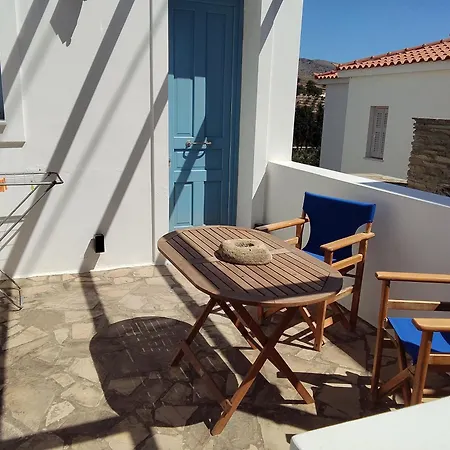 Andros Guesthouses Apartment *