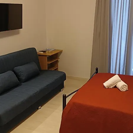 Andros Guesthouses Apartment