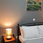 Andros Guesthouses 아파트 *