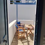 アパート Andros Guesthouses Ándros