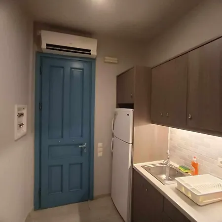 Andros Guesthouses Lejlighed