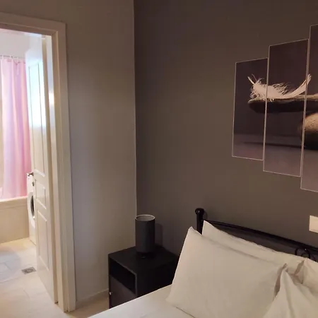 Andros Guesthouses *