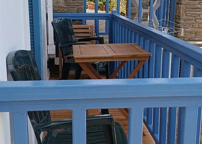 Andros Guesthouses *